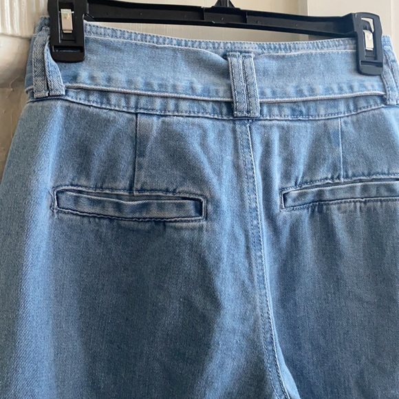 Forever 21 High Waist Tie Waist Straight Leg Jeans - Picture 10 of 13